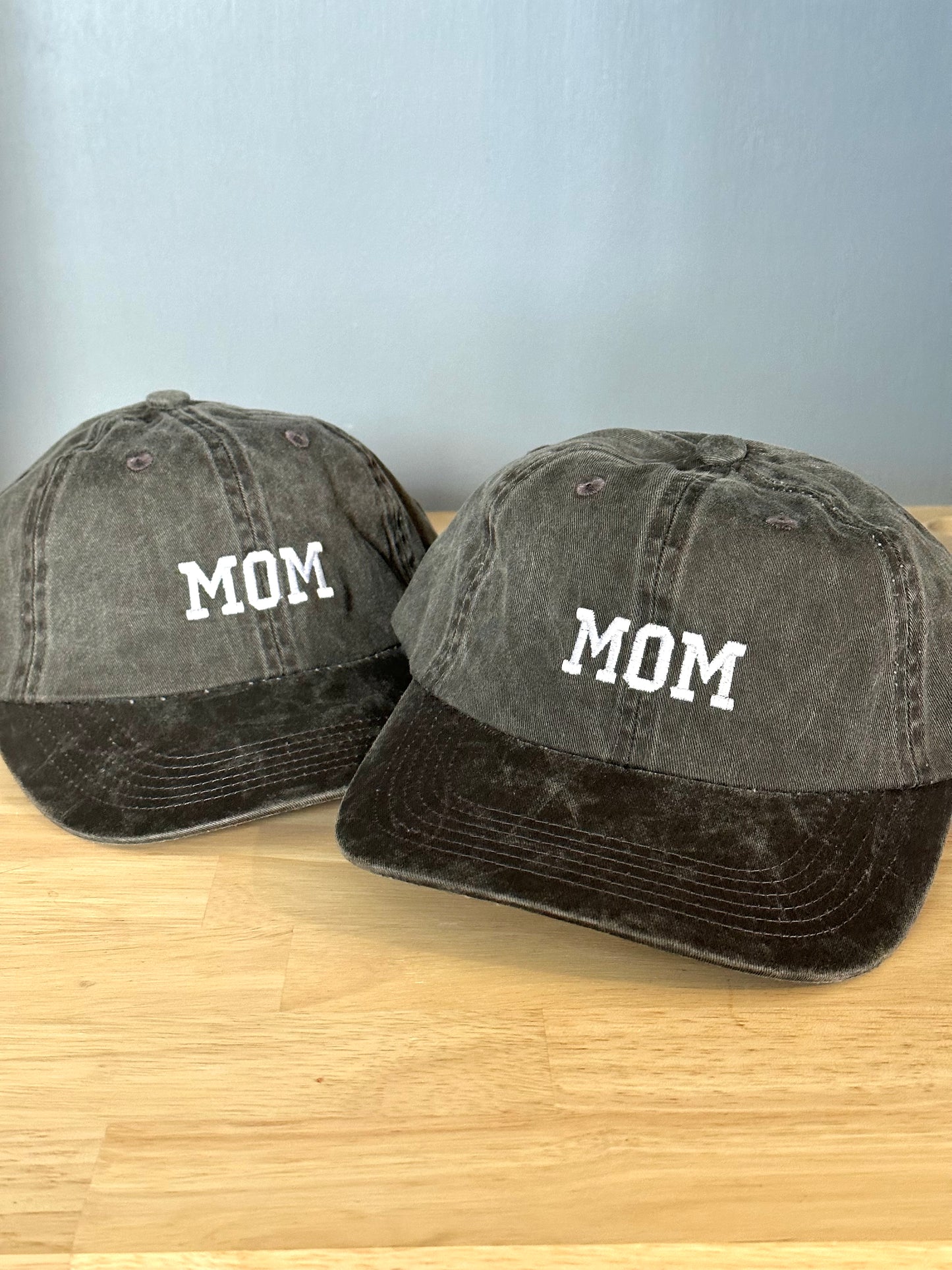 MOM & DAD Unstructured Hat Set