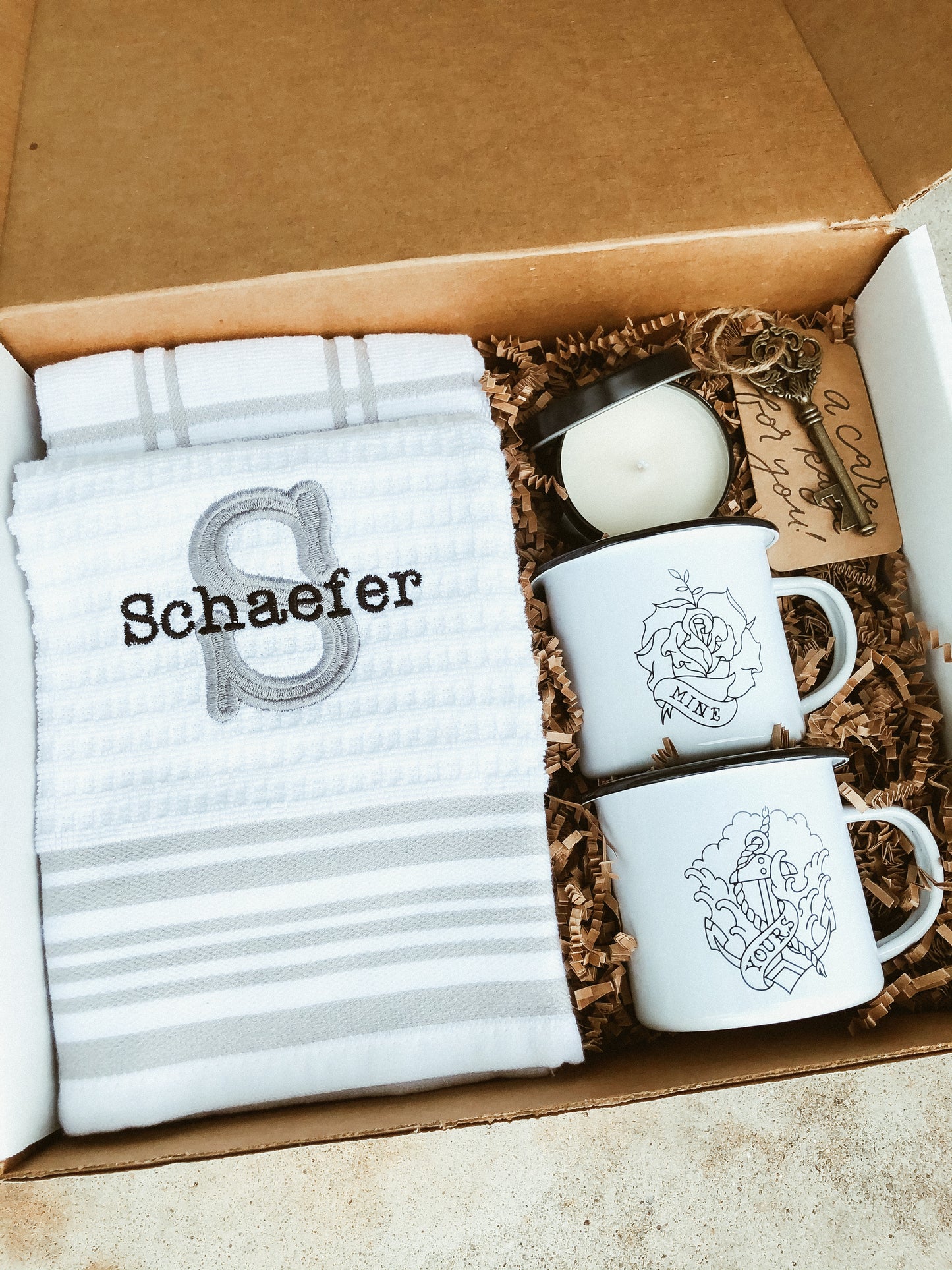 Newlywed Gift Box