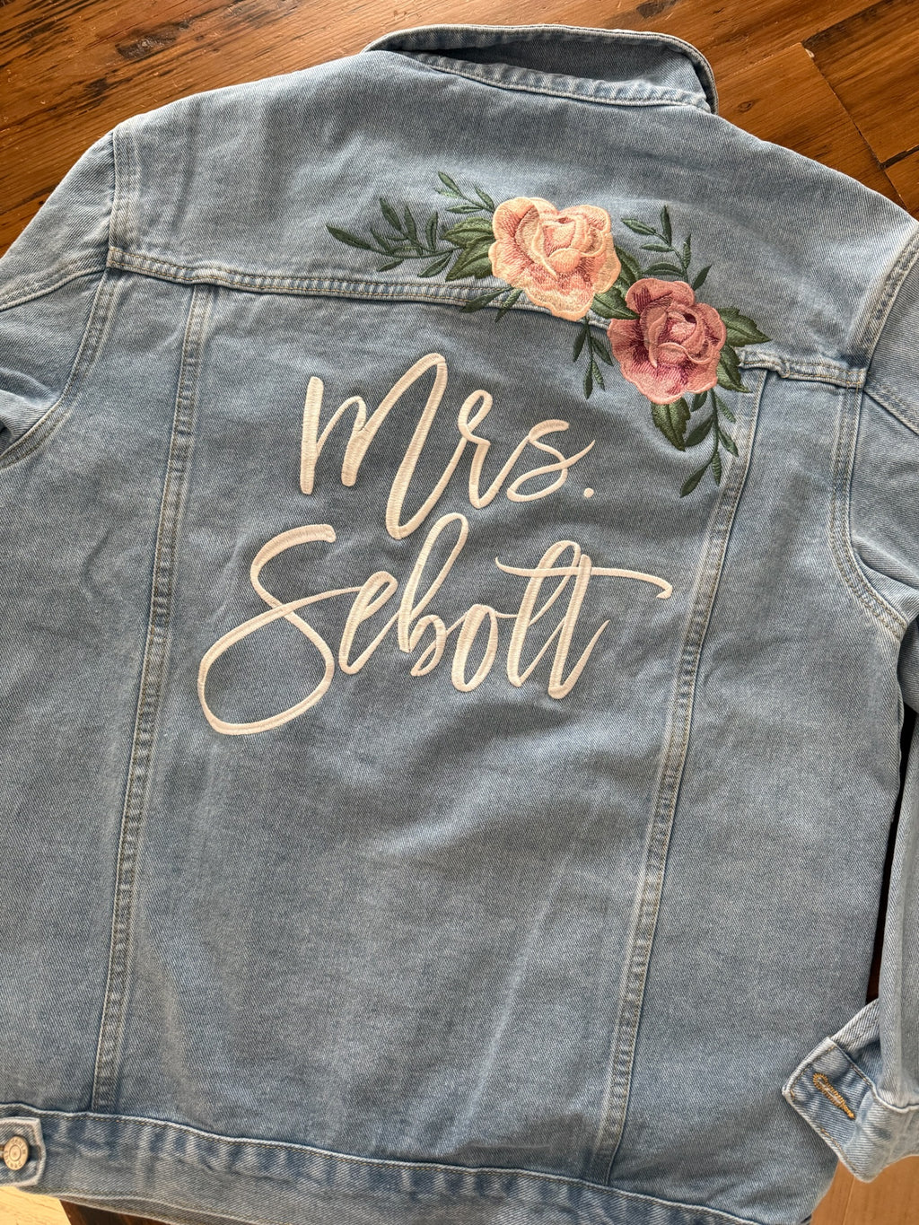 Custom Ivory Roses with Leafy Greenery Women's Relaxed Fit Denim Jacket
