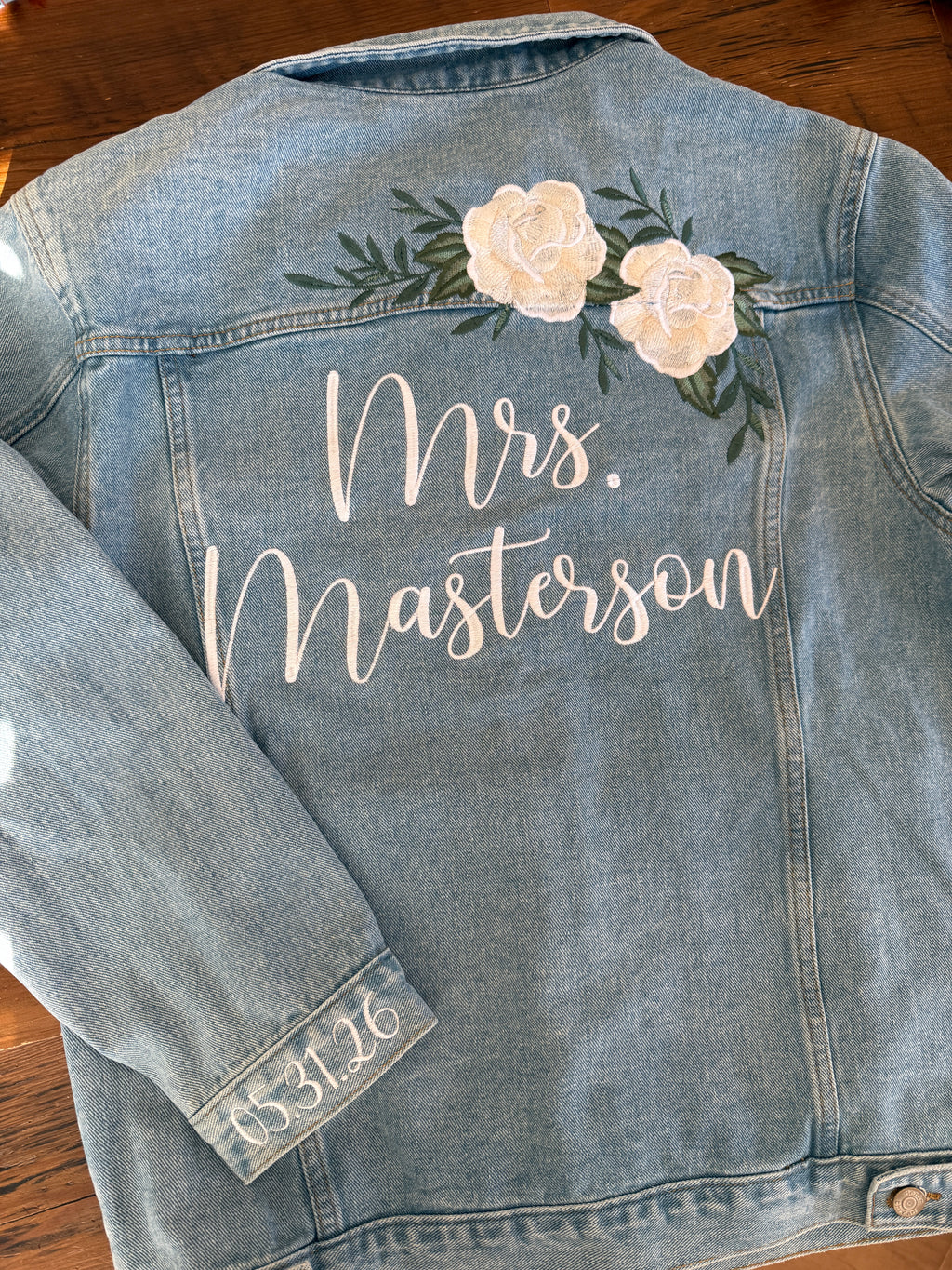 Custom Ivory Roses with Leafy Greenery Women's Relaxed Fit Denim Jacket