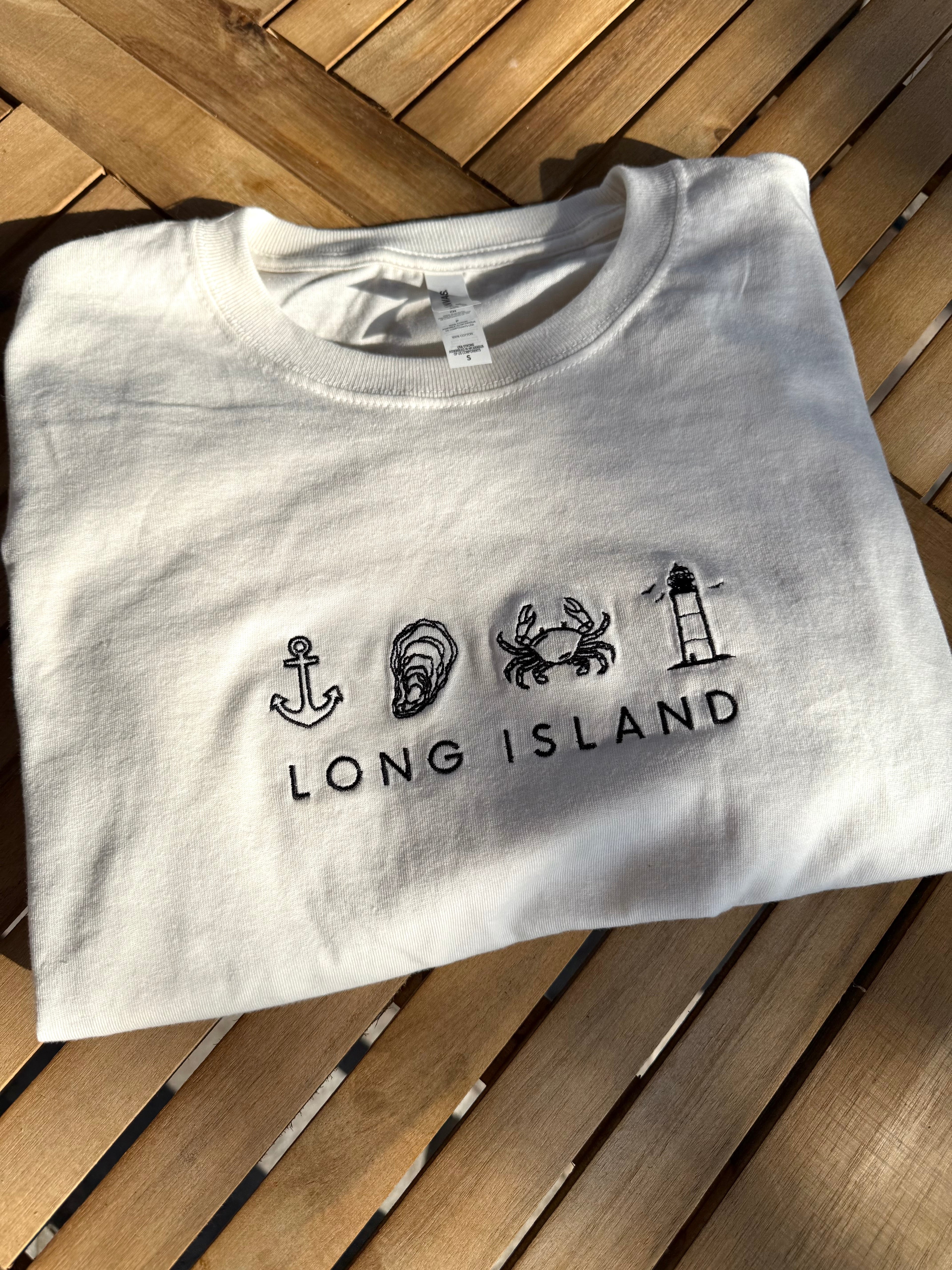 LONG ISLAND Unisex Tee