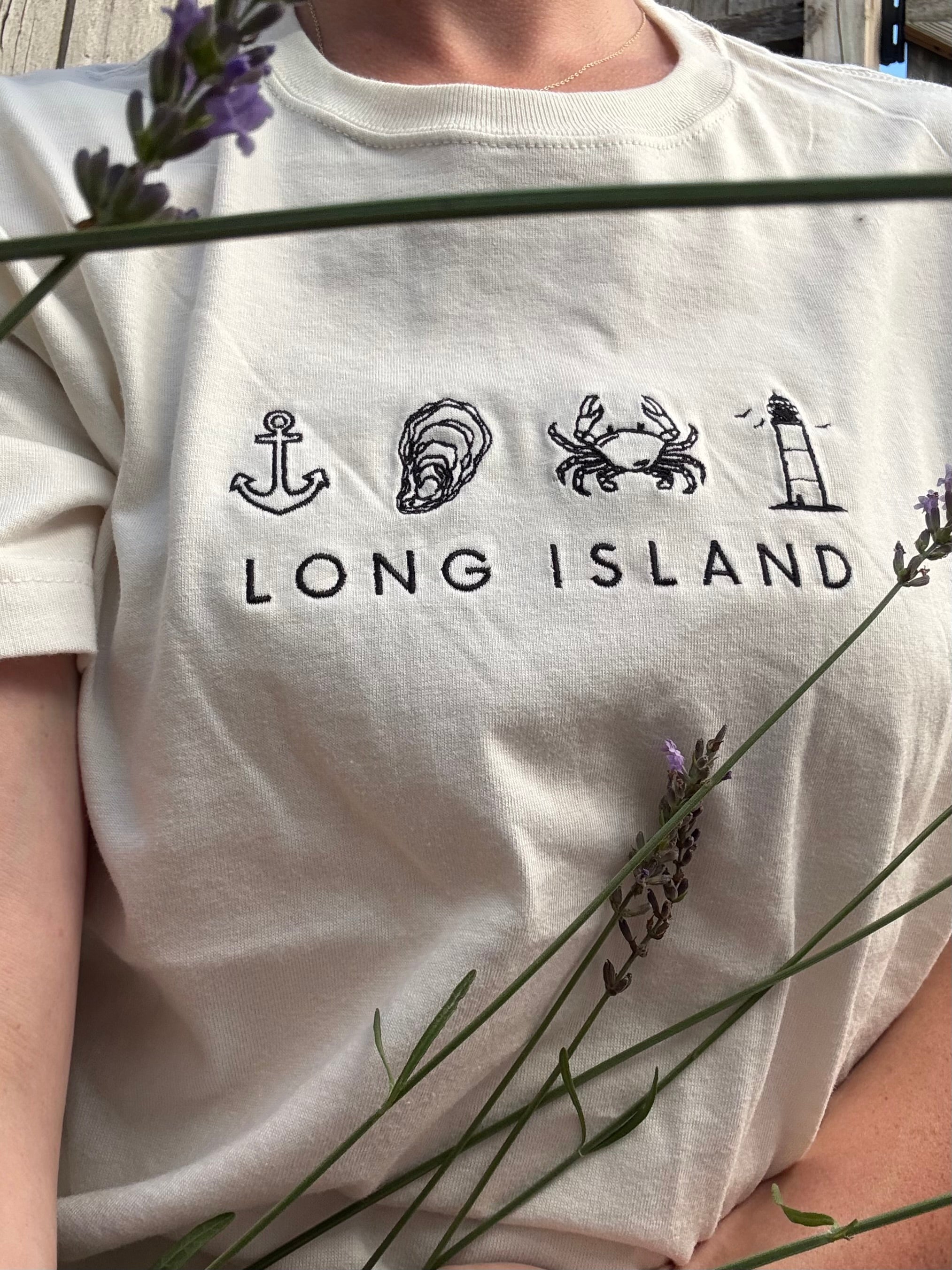 LONG ISLAND Unisex Crewneck