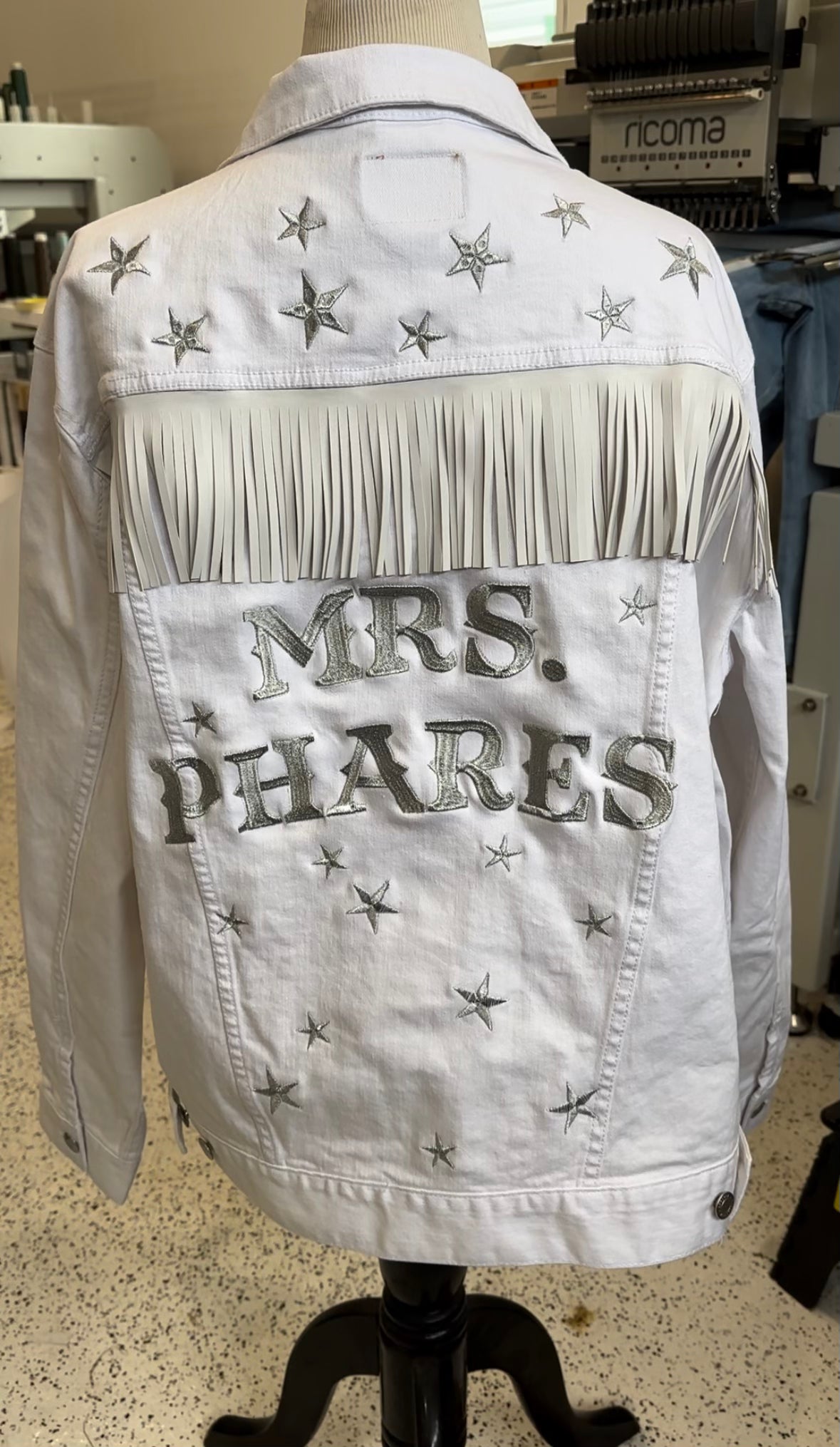 DESIGN DEPOSIT for 1 Custom UNISEX WHITE Denim Jacket