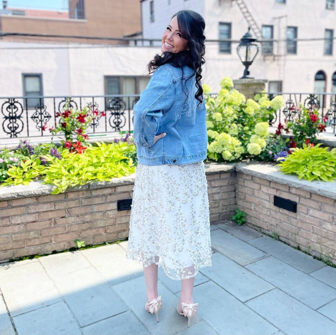 Custom Pearl Sleeve Women's Relaxed Fit Denim Jacket