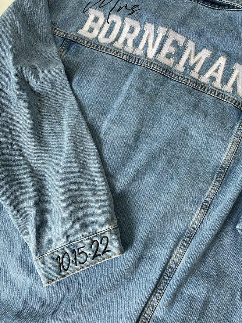 Block Text Name With Script Mrs Women’s Relaxed Fit Denim Jacket