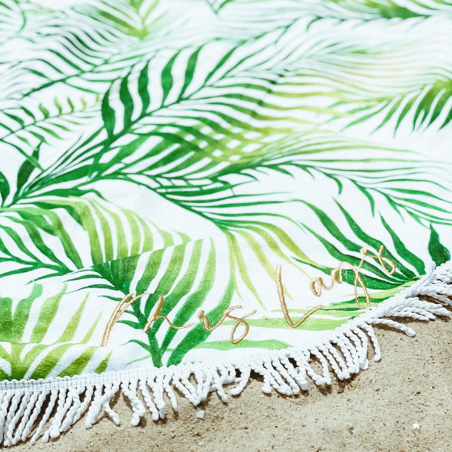 Round Palm Leaf Towel W/ Fringe